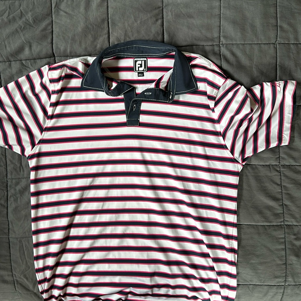 Footjoy golf polo with Buffalo Hills Golf embroidered on left sleeve